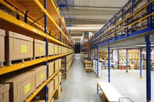 Top 5 benefits of Cross-docking & its types?